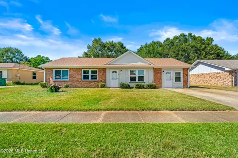 808 Murphy St, Gulfport, MS 39501