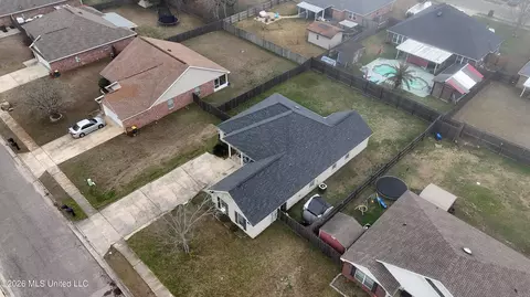 View/Area - 419 Pinecrest Cir, Long Beach, MS 39560 photo 7 of 8