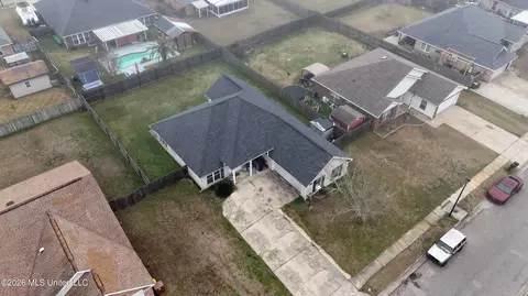 View/Area - 419 Pinecrest Cir, Long Beach, MS 39560 photo 2 of 8