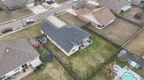View/Area - 419 Pinecrest Cir, Long Beach, MS 39560 photo 6 of 8