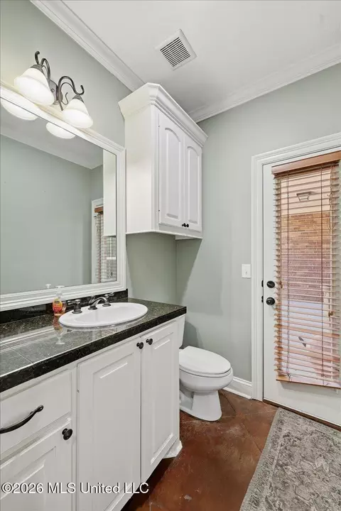 Bath - 1800 White Rd, Florence, MS 39073 photo 1 of 2