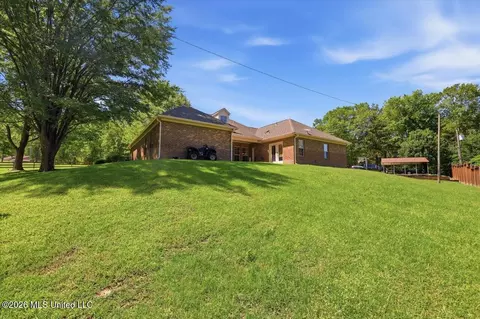 Exterior - 1800 White Rd, Florence, MS 39073 photo 9 of 10