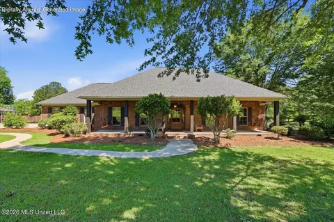1800 White Rd, Florence, MS 39073
