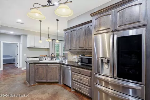 Kitchen - 1800 White Rd, Florence, MS 39073 photo 1 of 2