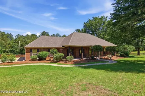 Exterior - 1800 White Rd, Florence, MS 39073 photo 2 of 10