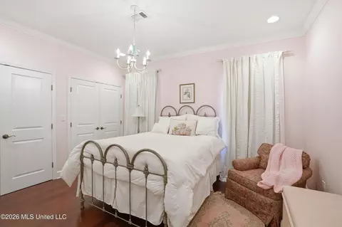 Bedroom - 100 City Limits Rd, Brandon, MS 39042 photo 7 of 8