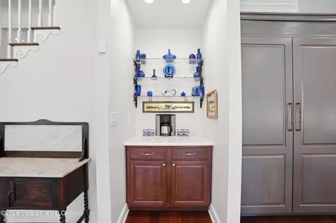 Kitchen - 100 City Limits Rd, Brandon, MS 39042 photo 1 of 8