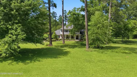 Exterior - 100 City Limits Rd, Brandon, MS 39042 photo 10 of 10