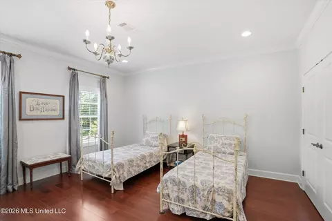 Bedroom - 100 City Limits Rd, Brandon, MS 39042 photo 5 of 8
