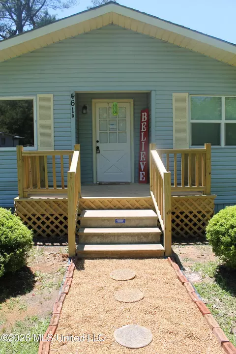 Exterior - 461 Roberts Rd # B, Canton, MS 39046 photo 2 of 5