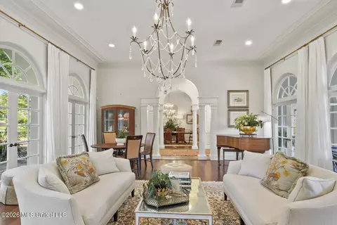 Living - 2086 Culleywood Rd, Jackson, MS 39211 photo 6 of 8