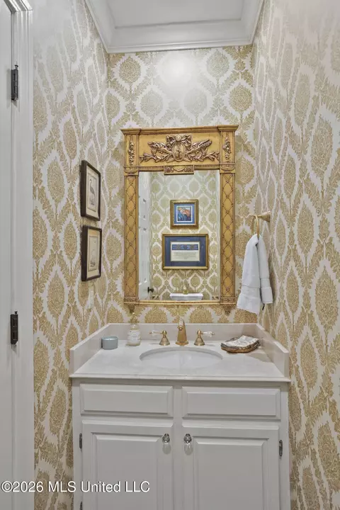 Bath - 2086 Culleywood Rd, Jackson, MS 39211 photo 1 of 16