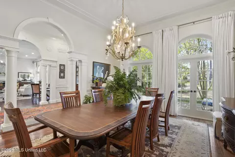 Dining - 2086 Culleywood Rd, Jackson, MS 39211 photo 2 of 2