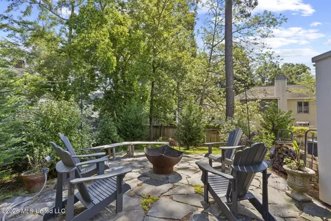 Exterior - 2086 Culleywood Rd, Jackson, MS 39211 photo 16 of 17