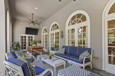 Exterior - 2086 Culleywood Rd, Jackson, MS 39211 photo 7 of 17
