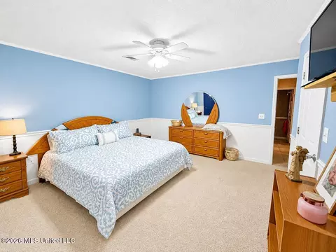 Bedroom - 918 Neely Avera Rd, Neely, MS 39461 photo 2 of 11