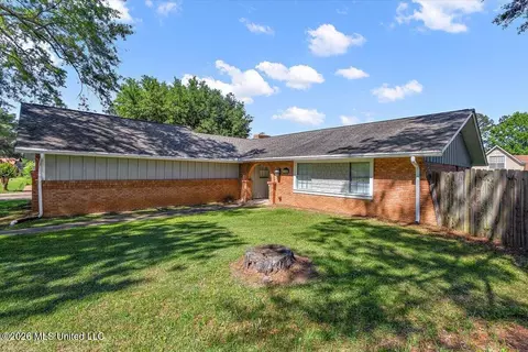 Exterior - 140 Trimble St, Pearl, MS 39208 photo 2 of 7