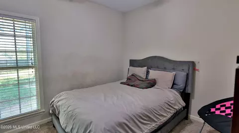 Bedroom - 246 Cherry Bark Dr, Brandon, MS 39047 photo 3 of 4