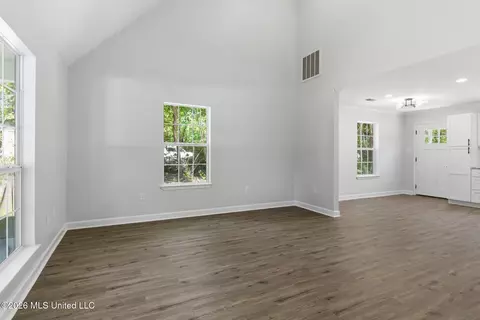 Living - 19601 W Wortham Rd, Saucier, MS 39574 photo 2 of 5