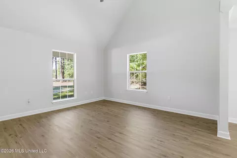 Living - 19601 W Wortham Rd, Saucier, MS 39574 photo 3 of 5