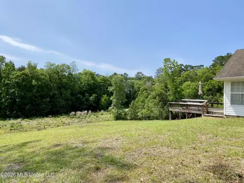 Exterior - 40 Clay Rd, Picayune, MS 39466 photo 3 of 11