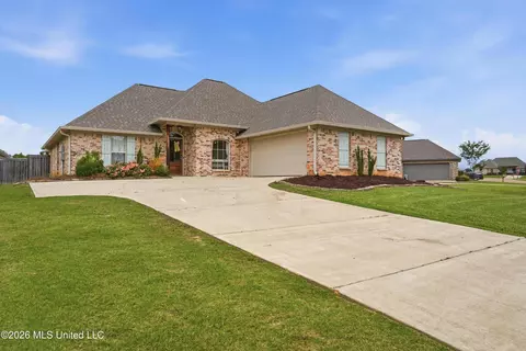 Exterior - 710 Parkdale Pl, Brandon, MS 39042 photo 2 of 8