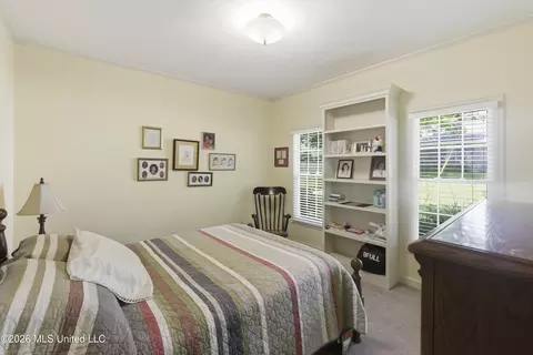 Bedroom - 2307 Arrowhead Dr, Mccomb, MS 39648 photo 6 of 6