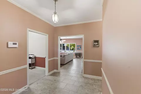 Entry Way - 2307 Arrowhead Dr, Mccomb, MS 39648 photo 1 of 1