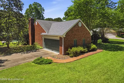 Exterior - 2307 Arrowhead Dr, Mccomb, MS 39648 photo 11 of 11