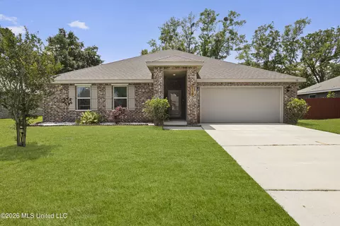 118 Rosie Dr, Long Beach, MS 39560
