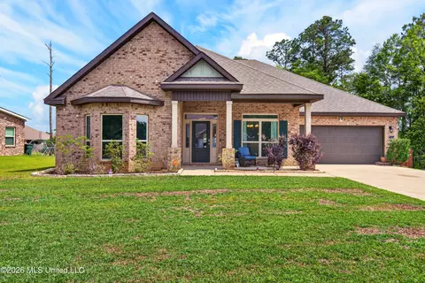 7141 Sonoma Dr, Biloxi, MS 39532