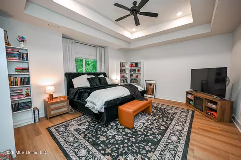Bedroom - 190 Vinson Rd, Hernando, MS 38632 photo 1 of 8
