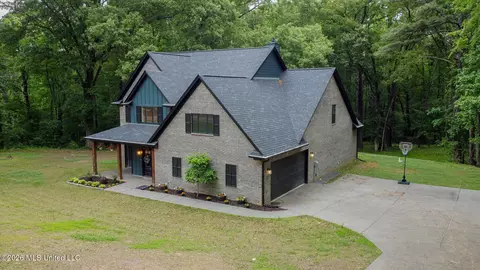 Exterior - 190 Vinson Rd, Hernando, MS 38632 photo 3 of 10