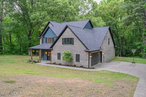 Exterior - 190 Vinson Rd, Hernando, MS 38632 photo 5 of 10