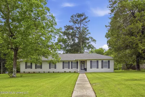 224 Mount Salus Rd, Clinton, MS 39056