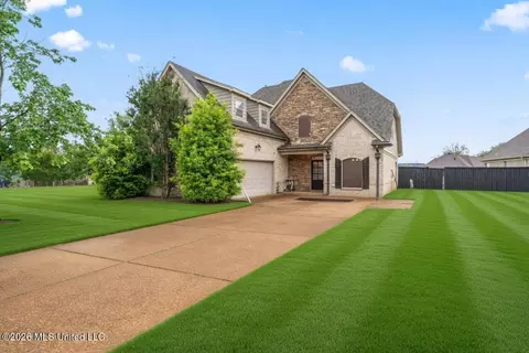 815 Saddle Creek Cv, Hernando, MS 38632