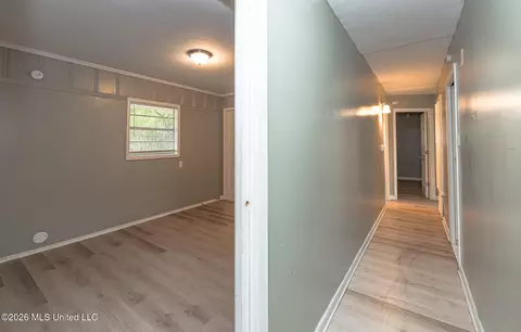 Entry Way - 3229 Ridgeland Dr, Jackson, MS 39212 photo 1 of 1