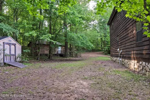 Exterior - 528 Arkabutla Dam Rd, Coldwater, MS 38618 photo 25 of 29