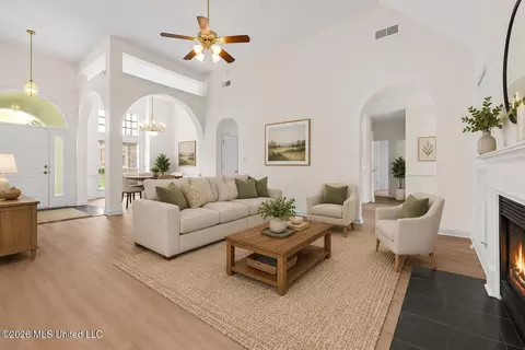 Living - 9601 N Geneva Loop, Olive Branch, MS 38654 photo 3 of 5