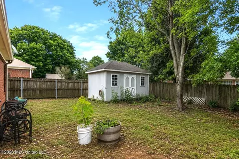 Exterior - 9601 N Geneva Loop, Olive Branch, MS 38654 photo 2 of 2