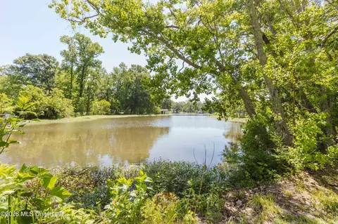 View/Area - 3830 Forest Hill Rd, Jackson, MS 39212 photo 1 of 3