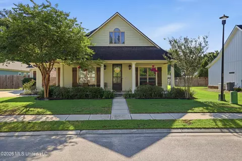 118 Heron Park Pl, Ocean Springs, MS 39564