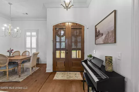 Entry Way - 132 Claiborne St, Madison, MS 39110 photo 1 of 3