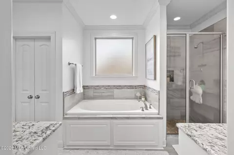Bath - 132 Claiborne St, Madison, MS 39110 photo 1 of 4