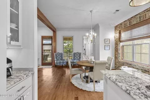 Dining - 132 Claiborne St, Madison, MS 39110 photo 4 of 4