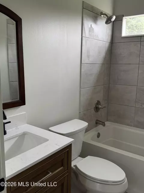 Bath - 1046 Integrity, Mccomb, MS 39648 photo 3 of 5