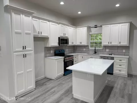 Kitchen - 1046 Integrity, Mccomb, MS 39648 photo 1 of 4