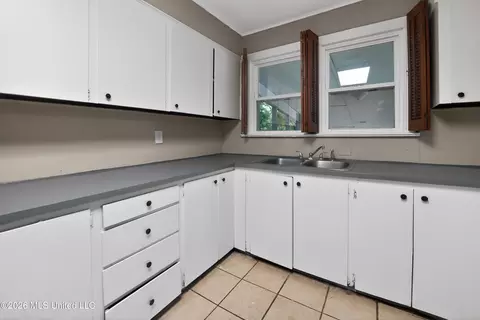 Kitchen - 3021 Downing St, Jackson, MS 39216 photo 1 of 2