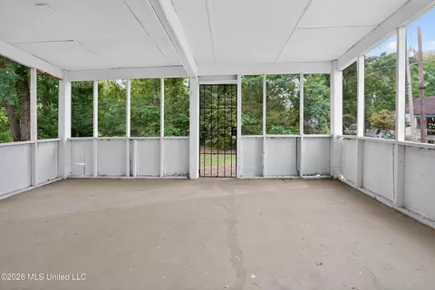 Exterior - 3021 Downing St, Jackson, MS 39216 photo 5 of 5