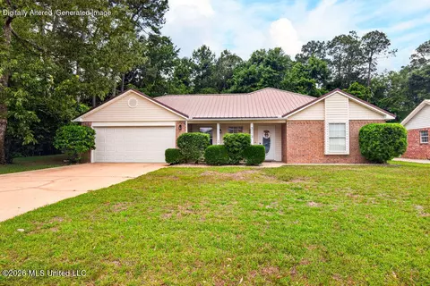 3113 N 9th St, Ocean Springs, MS 39564